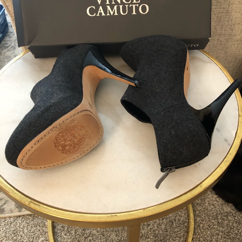 - Vince Camuto Heels HOST PICK 7-11-21 HP 2X - Picture 8 of 15